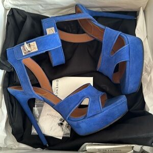 GIVENCHY SANDALS SHARK 39 12,5CM